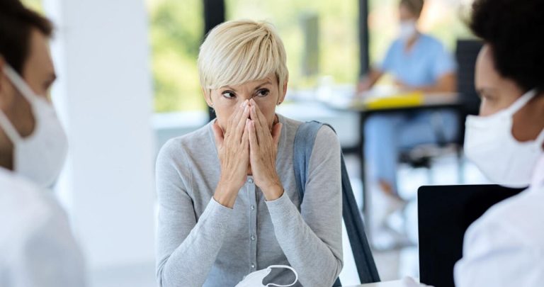 Dosar medical pregatit pentru comisia de expertiza si trecerea de la concediu medical la pensia de invaliditate