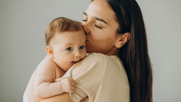 Tabel comparativ punctaj pensie cic si munca activa 2026